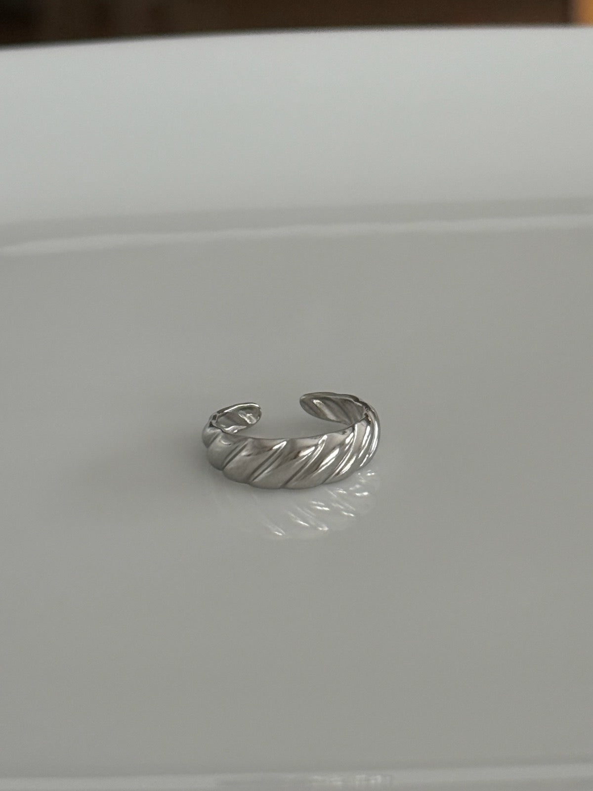 Domeira Rings