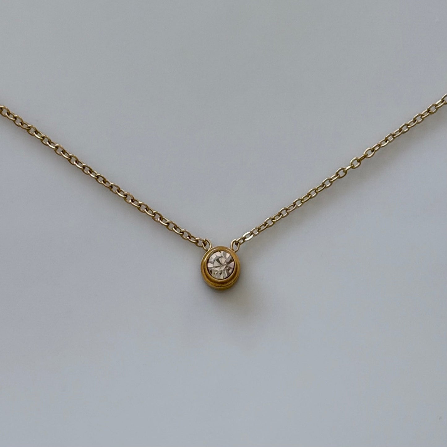 Solitaire bezel rhinestone pendant gold necklace