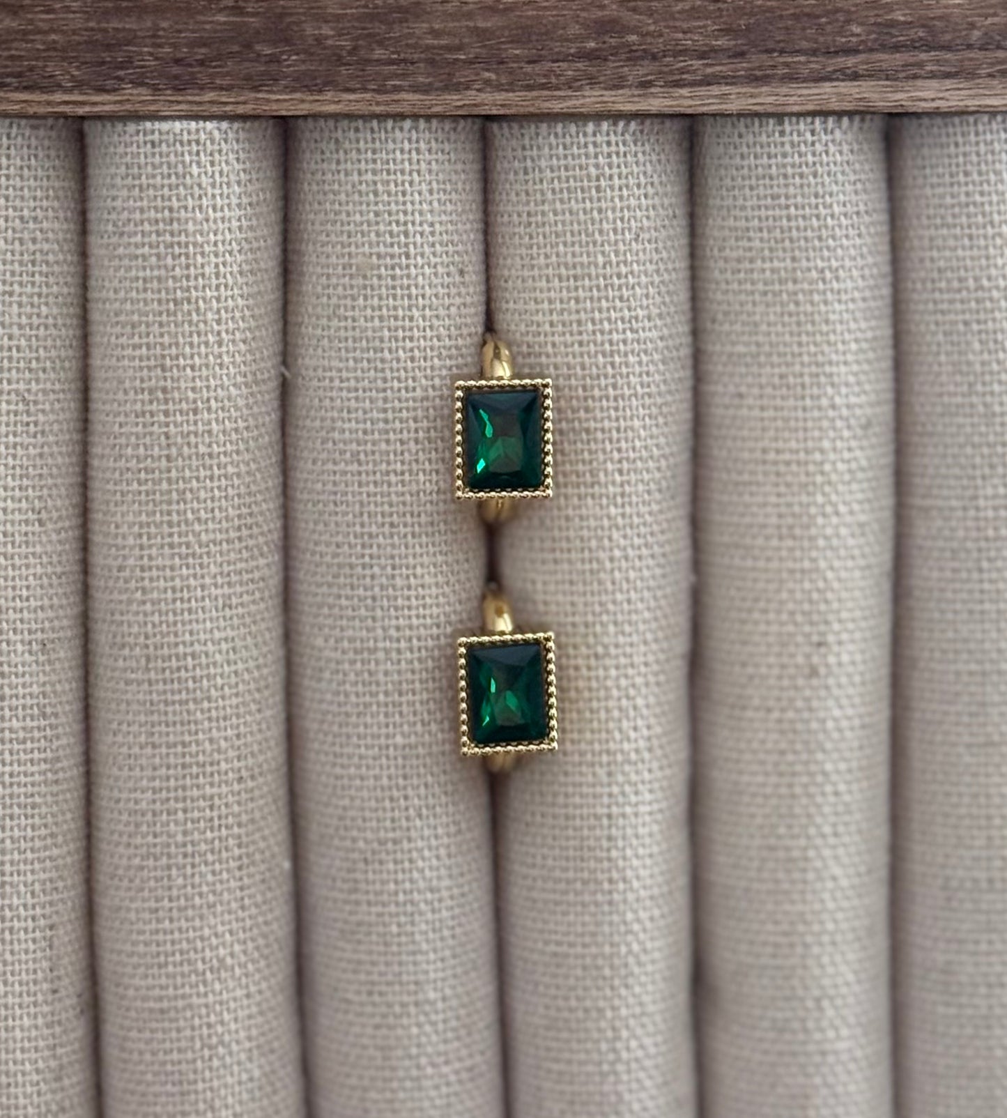 Auriette Hoops