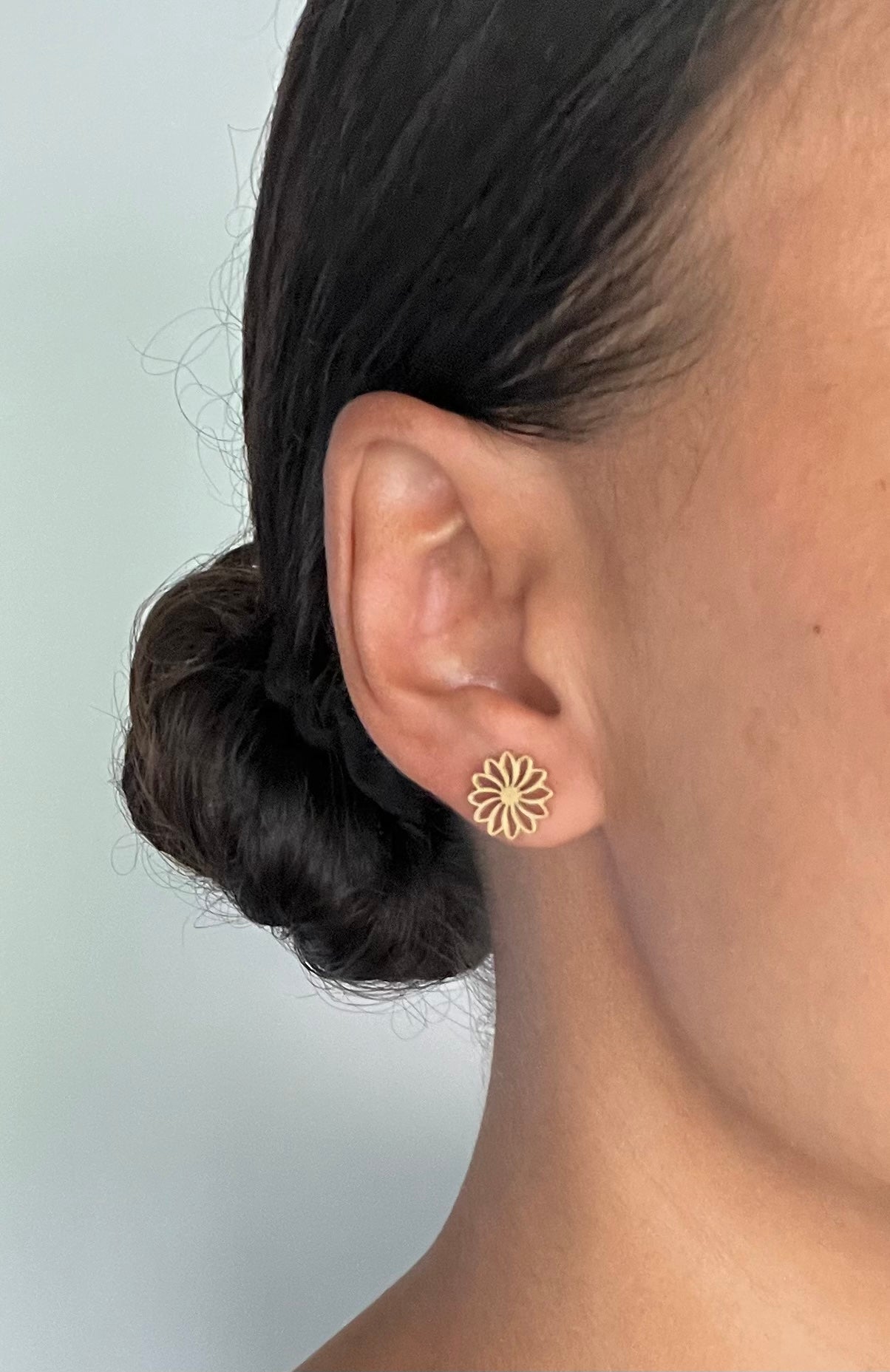 Daisy Stud Earrings