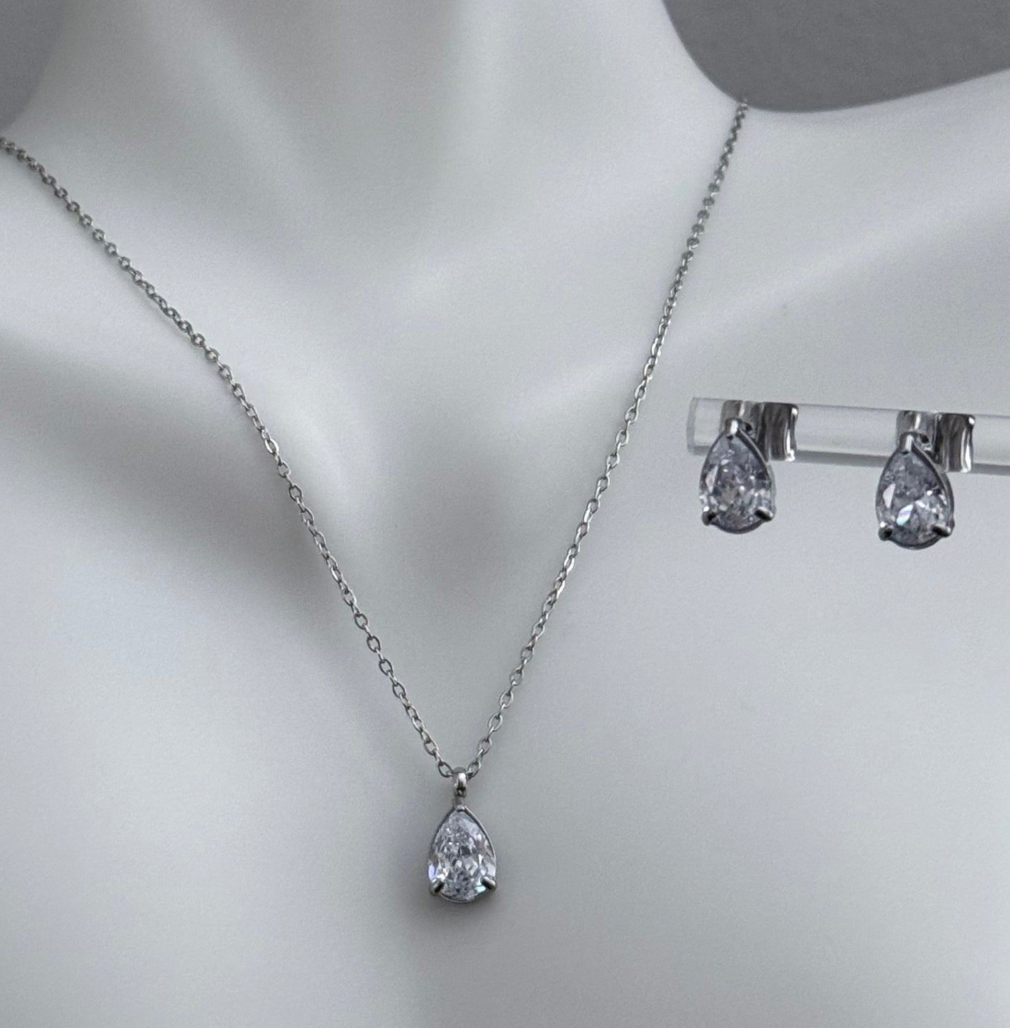 Waterdrop Zircon Necklace and Earring Set