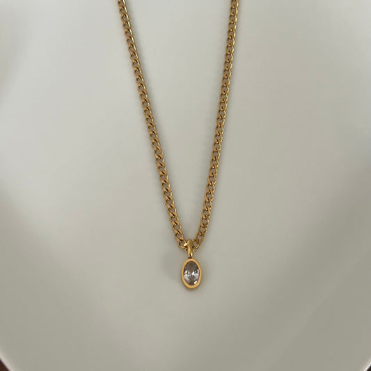 Zircon pendant gold necklace 