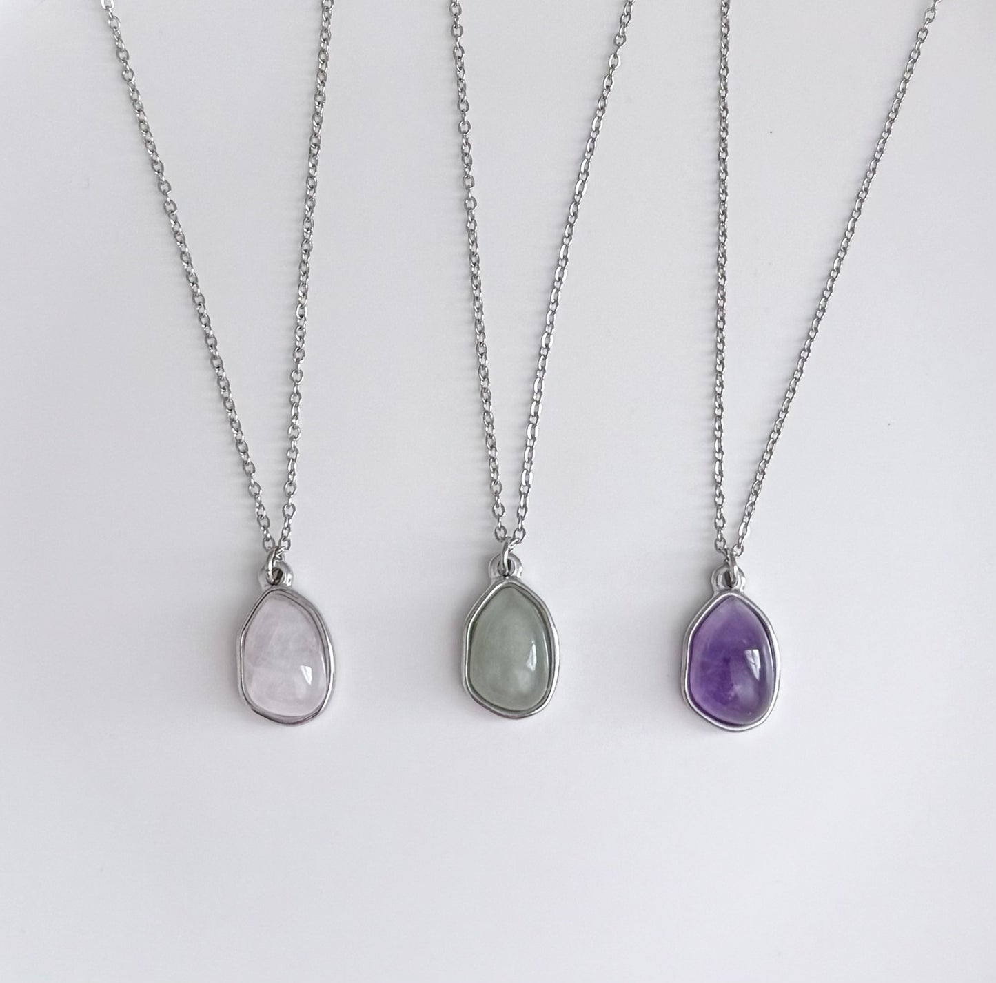 Elara Stone Pendant Necklace