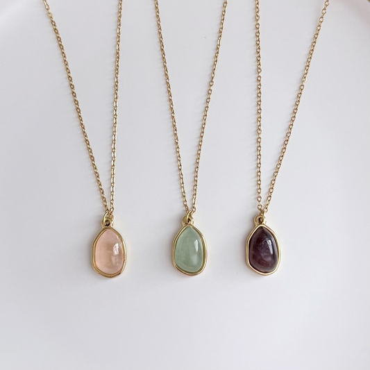 Elara Stone Pendant Necklace