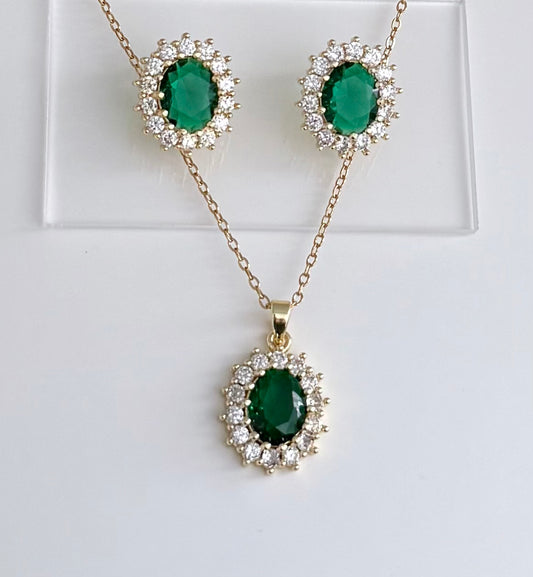 Regal Emerald Necklace & Earring Set