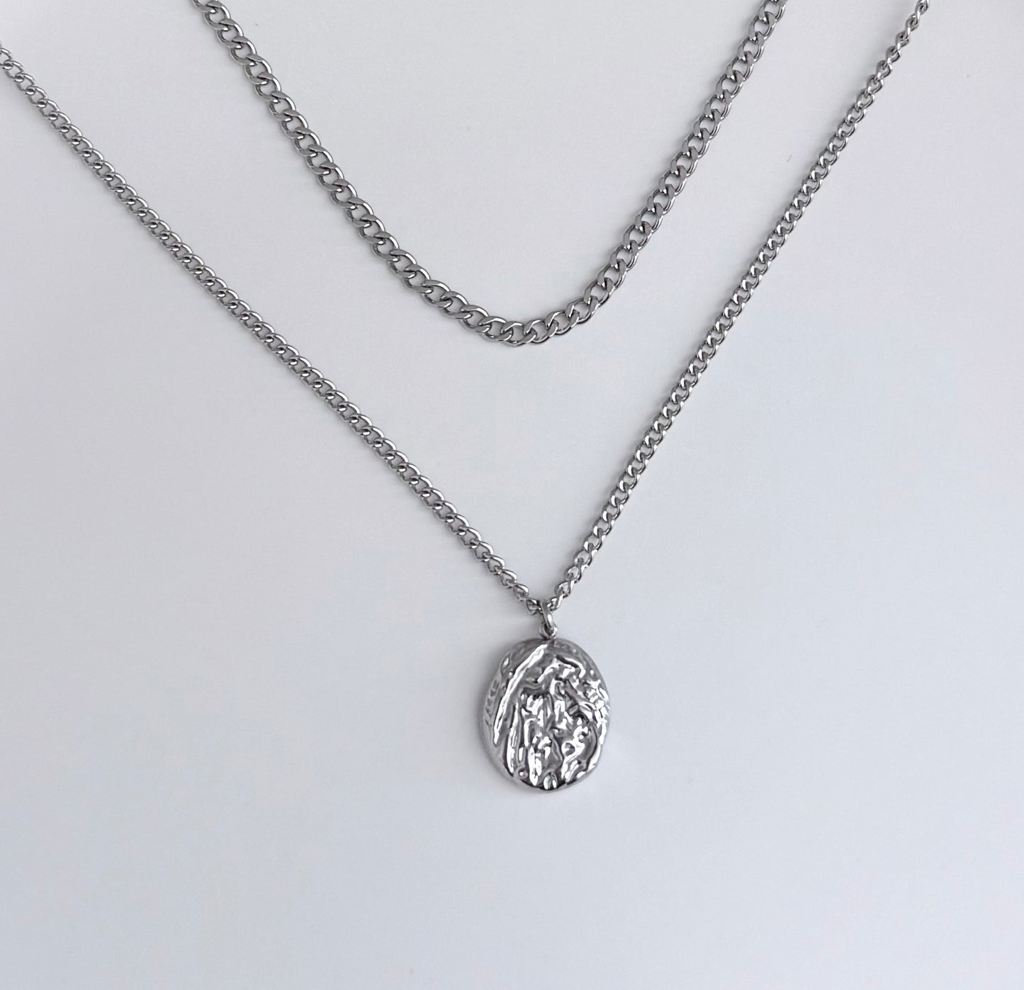 The Pendant Layer Necklace