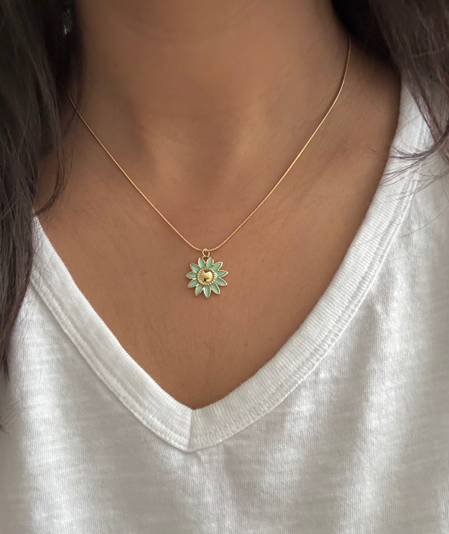 Flower Pendant Necklace