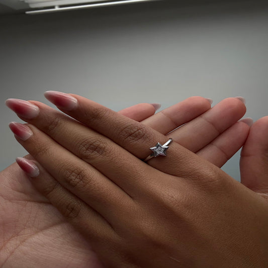 Sparkly Star Ring
