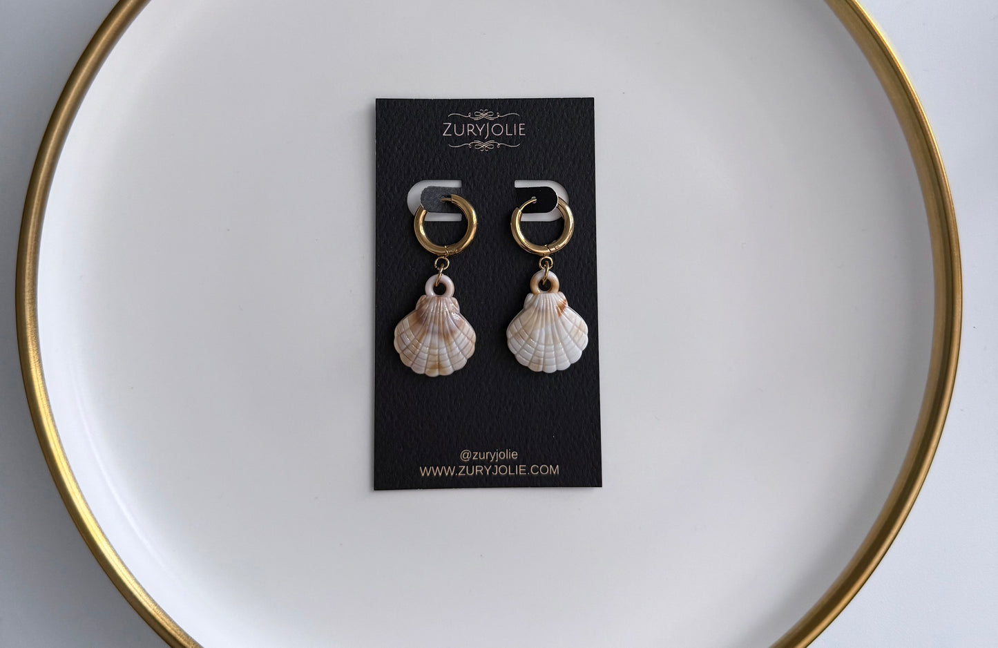 Seaside Shell Hoop Earrings