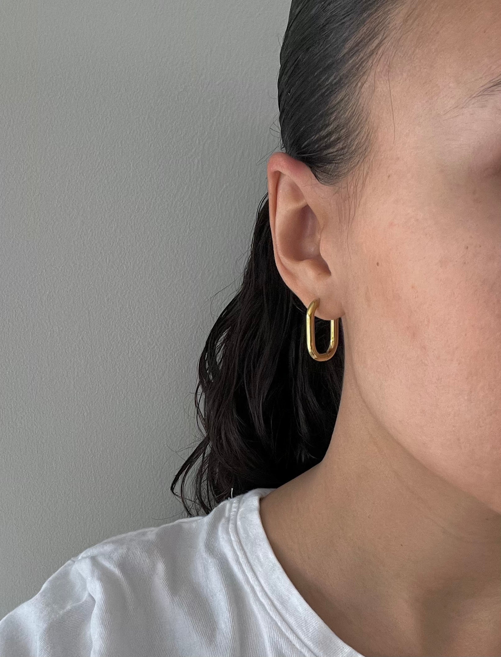 link hoop earrings